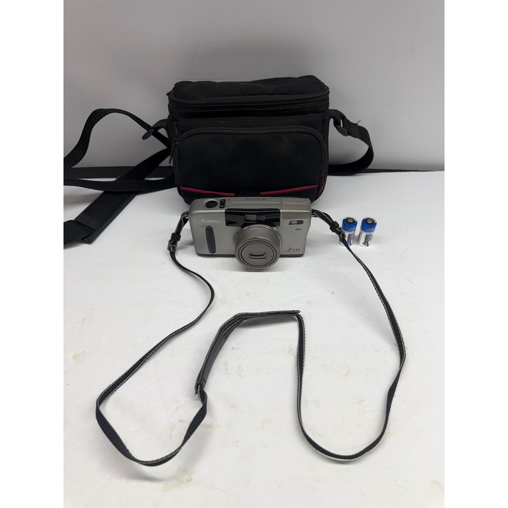 Canon SureShot Z135 35mm Film Camera 38-135mm ZoomLens AiAF Case Needs Batteries